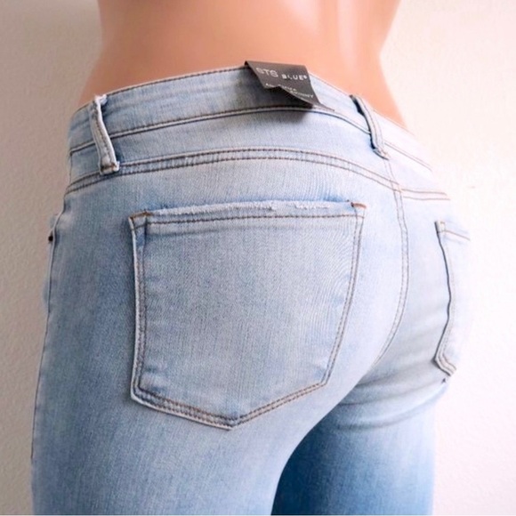 STS Blue Jeans Women Distressed Emma Ankle Skinny Distressed Size 30 fits 10 NWT - Picture 1 of 4
